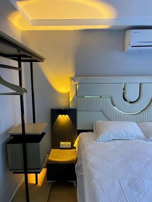 Appartamento New Luxurious And Cozy Flat 6 Provincia di Provincia di Istanbul 0*,
